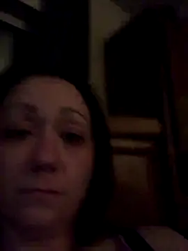 Snapshot of 1986yesplease chatting on October 8, 6:44 am 1986yesplease online show from October 8, 6:44 am