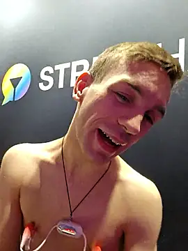 nickdtr online show from September 26, 9:46 am