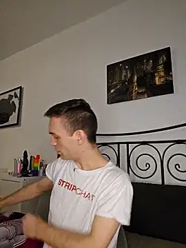 nickdtr online show from February 21, 4:52 pm