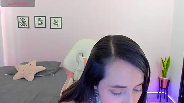 sophie pazz online show from October 25, 4:13 pm