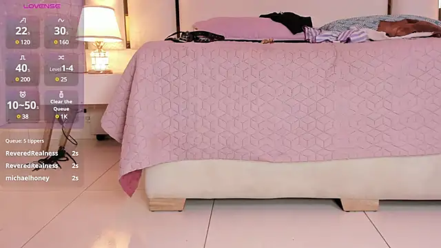 Victoriaa millers online show from February 24, 6:27 am