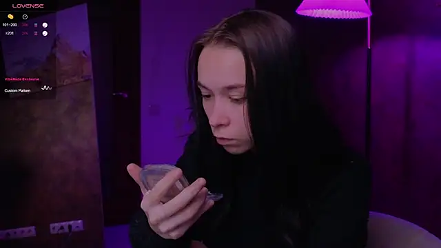 LilithStrangfor online show from September 30, 8:41 am