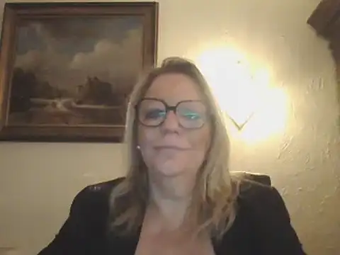 Silkesquirt online show from January 13, 7:32 am