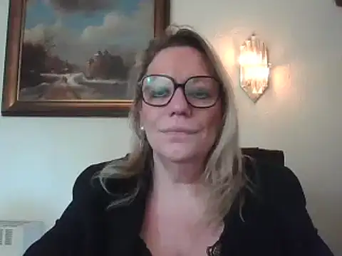 Silkesquirt online show from January 13, 10:47 am