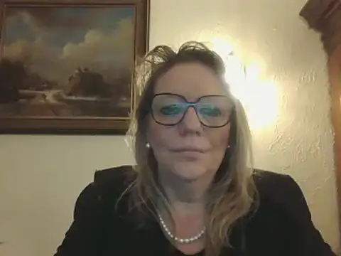Silkesquirt online show from January 16, 7:49 am