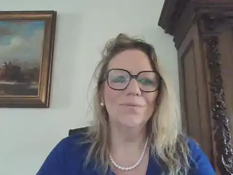 Silkesquirt online show from February 21, 7:56 am