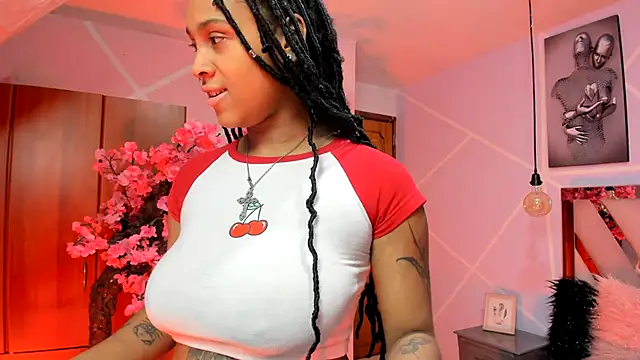 Snapshot of Elith_noa chatting on September 18, 7:27 pm Elith noa online show from September 18, 7:27 pm