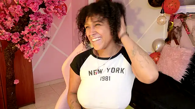 Snapshot of Elith_noa chatting on October 20, 7:36 pm Elith noa online show from October 20, 7:36 pm