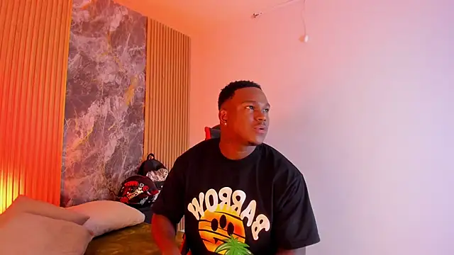 Troykhalil online show from October 7, 9:45 pm