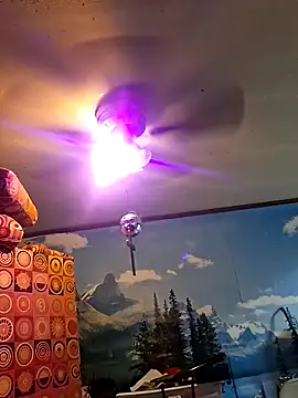 gettinit2wice online show from February 8, 12:08 pm