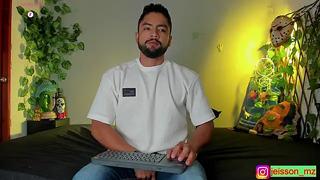 Snapshot of Jaxxon_ chatting on January 13, 2:53 pm Jaxxon online show from January 13, 2:53 pm