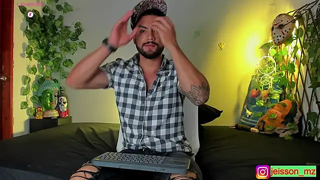 Snapshot of Jaxxon_ chatting on January 14, 2:00 pm Jaxxon online show from January 14, 2:00 pm