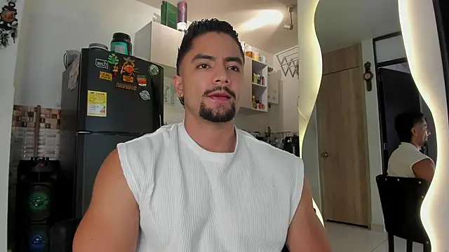 Snapshot of Jaxxon_ chatting on March 20, 3:47 pm Jaxxon online show from March 20, 3:47 pm