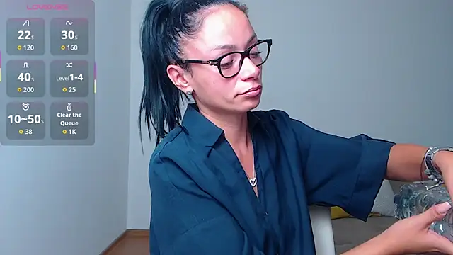 Snapshot of BabySerene chatting on October 2, 12:50 am BabySerene online show from October 2, 12:50 am