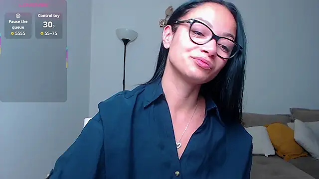 Snapshot of BabySerene chatting on October 28, 12:47 am BabySerene online show from October 28, 12:47 am