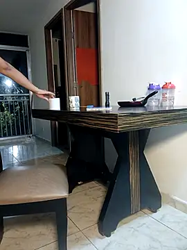 Snapshot of LEIRIS_Y_FRED_01 chatting on September 22, 1:51 am LEIRIS Y FRED 01 online show from September 22, 1:51 am