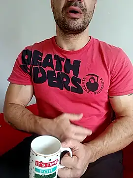 Snapshot of LEIRIS_Y_FRED_01 chatting on October 16, 1:12 pm LEIRIS Y FRED 01 online show from October 16, 1:12 pm