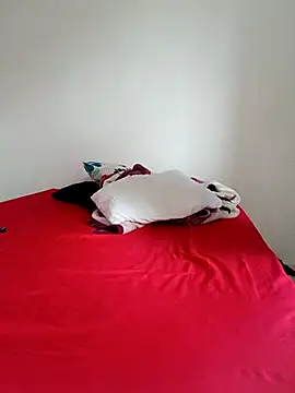 Snapshot of LEIRIS_Y_FRED_01 chatting on October 19, 12:39 pm LEIRIS Y FRED 01 online show from October 19, 12:39 pm