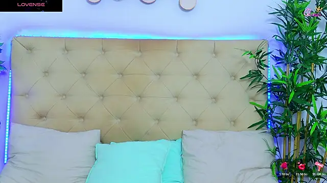 DaliyaArabian online show from May 19, 11:49 am