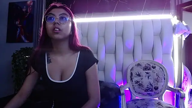 Ava jones1 online show from February 4, 10:58 pm