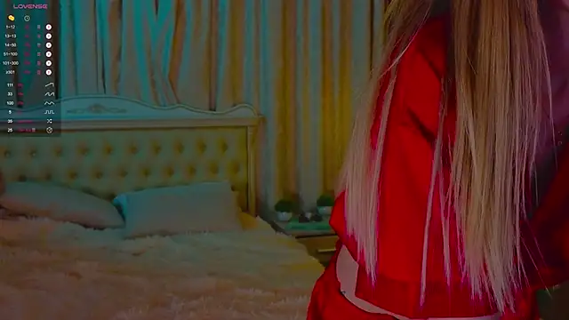 Snapshot of Saillise chatting on December 20, 8:55 pm Saillise online show from December 20, 8:55 pm