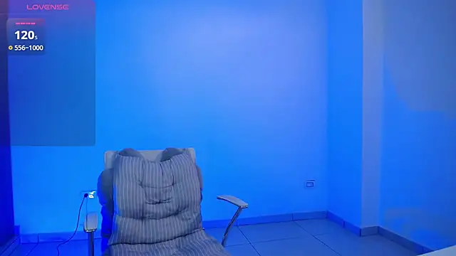 candydowson1 online show from September 18, 3:36 pm