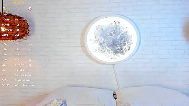 Elise Diamond online show from September 11, 1:17 am