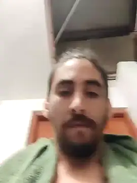 Snapshot of CAVP420 chatting on December 4, 3:04 am CAVP420 online show from December 4, 3:04 am