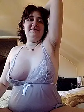 Snapshot of SexyLucie2024 chatting on October 9, 7:17 am SexyLucie2024 online show from October 9, 7:17 am