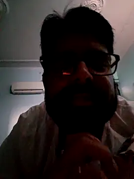 Snapshot of bewolf_17 chatting on September 11, 11:43 am bewolf 17 online show from September 11, 11:43 am
