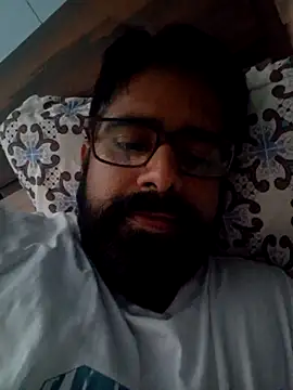 Snapshot of bewolf_17 chatting on September 12, 9:20 am bewolf 17 online show from September 12, 9:20 am