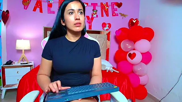 Miia harper  online show from February 6, 5:51 pm