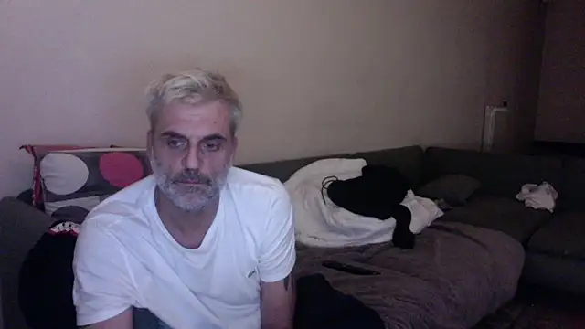 Snapshot of skossa777 chatting on November 2, 5:26 pm skossa777 online show from November 2, 5:26 pm