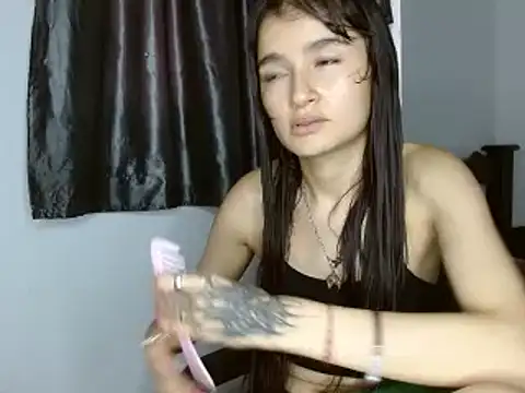 saritapretyy online show from February 5, 8:57 pm