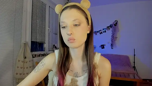 Jenny darling love online show from January 8, 6:52 pm