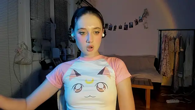 Jenny darling love online show from September 23, 6:11 pm