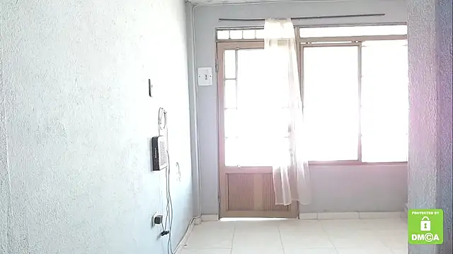 Snapshot of crista_rouse chatting on March 9, 8:52 pm crista rouse online show from March 9, 8:52 pm