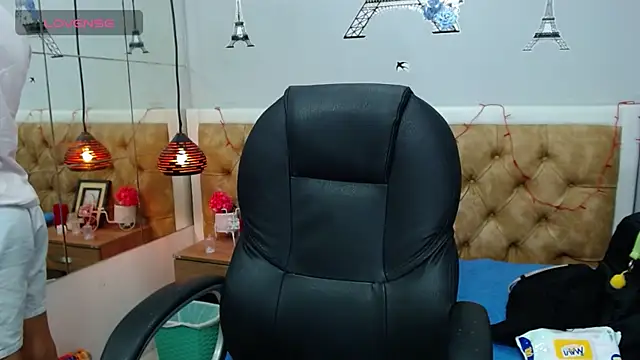 SkinnyBoy  online show from January 17, 6:23 pm