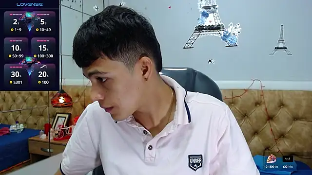 SkinnyBoy  online show from January 26, 12:33 pm