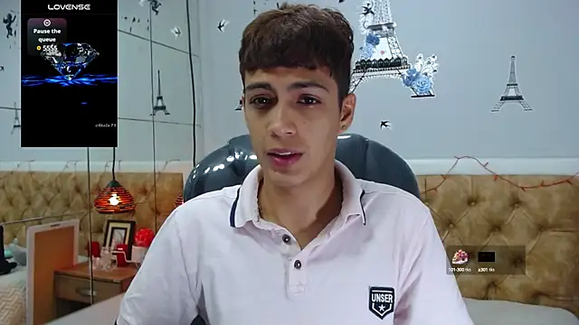 SkinnyBoy  online show from February 12, 12:33 pm