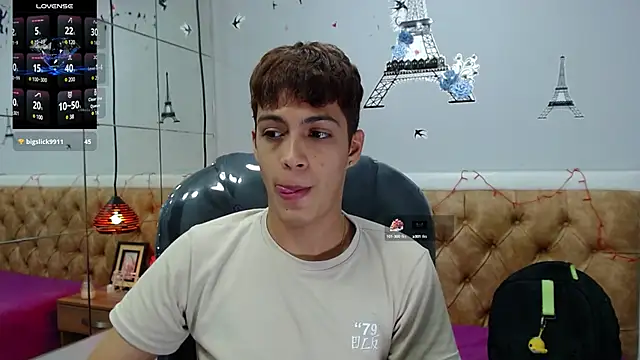 SkinnyBoy  online show from February 18, 3:32 pm