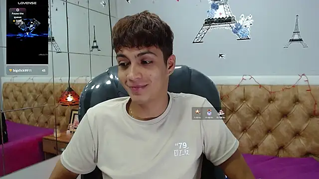 SkinnyBoy  online show from February 18, 6:37 pm