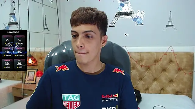 SkinnyBoy  online show from March 15, 4:10 pm