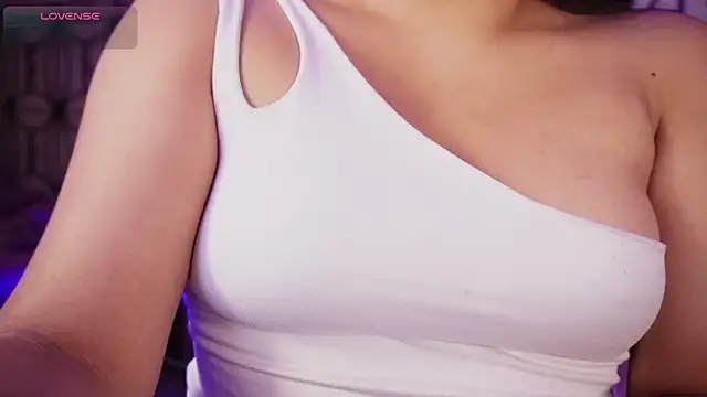 Sophia wilsonn  online show from January 7, 11:12 am