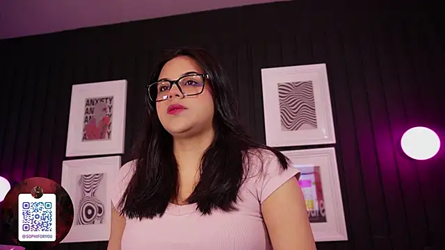 Sophia wilsonn  online show from April 3, 10:35 am