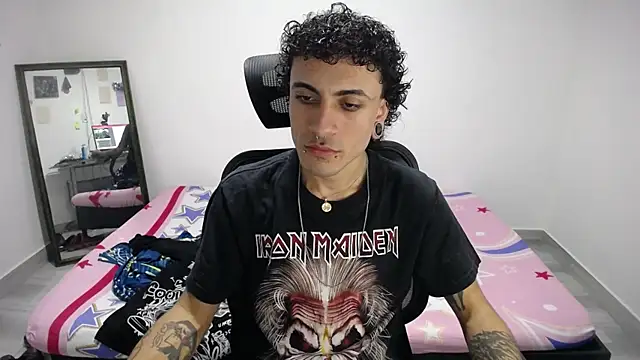 present the magic online show from October 31, 9:10 am