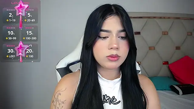 Snapshot of Ashley_piinkk_ chatting on June 16, 3:53 am Ashley piinkk online show from June 16, 3:53 am