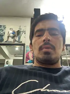 shivani0999 online show from October 25, 11:29 am