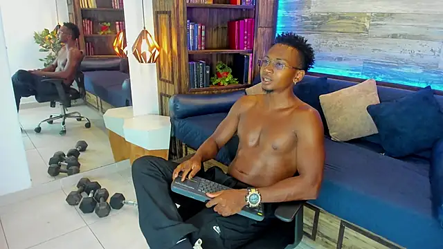 Snapshot of JamalMyst chatting on January 8, 5:16 am JamalMyst online show from January 8, 5:16 am