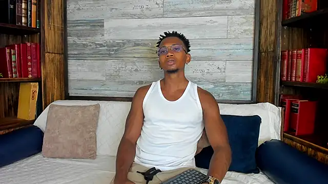 Snapshot of JamalMyst chatting on February 8, 7:27 pm JamalMyst online show from February 8, 7:27 pm